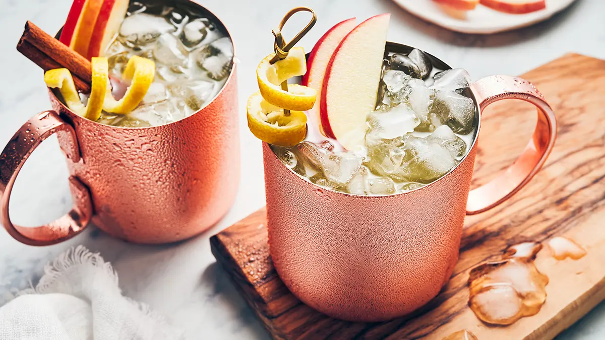 Moscow Mule Cocktail: History, Recipes, and Perfect Pairings