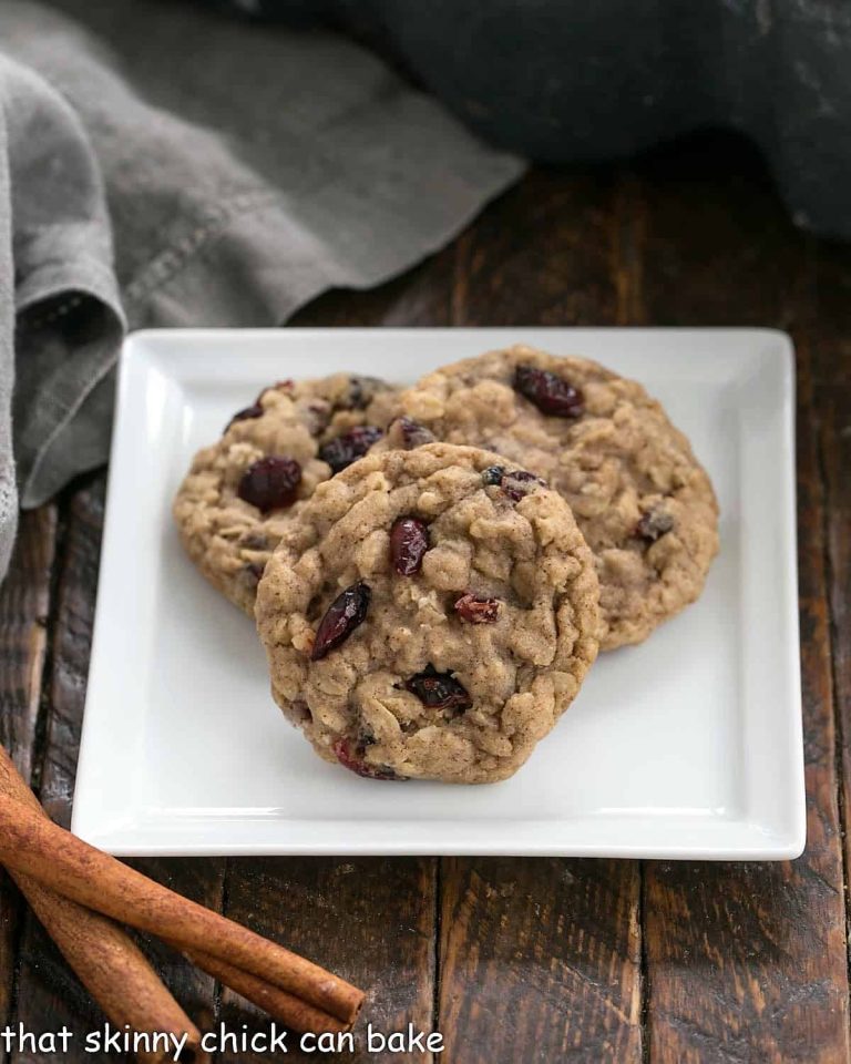 Cranberry Nut Oatmeal Cookies: Delicious Recipes and Expert Baking Tips