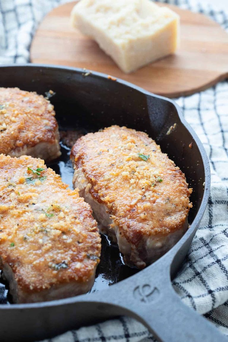 Parmesan Crusted Pork Chops Recipe: Delicious, Nutritious, and Customizable