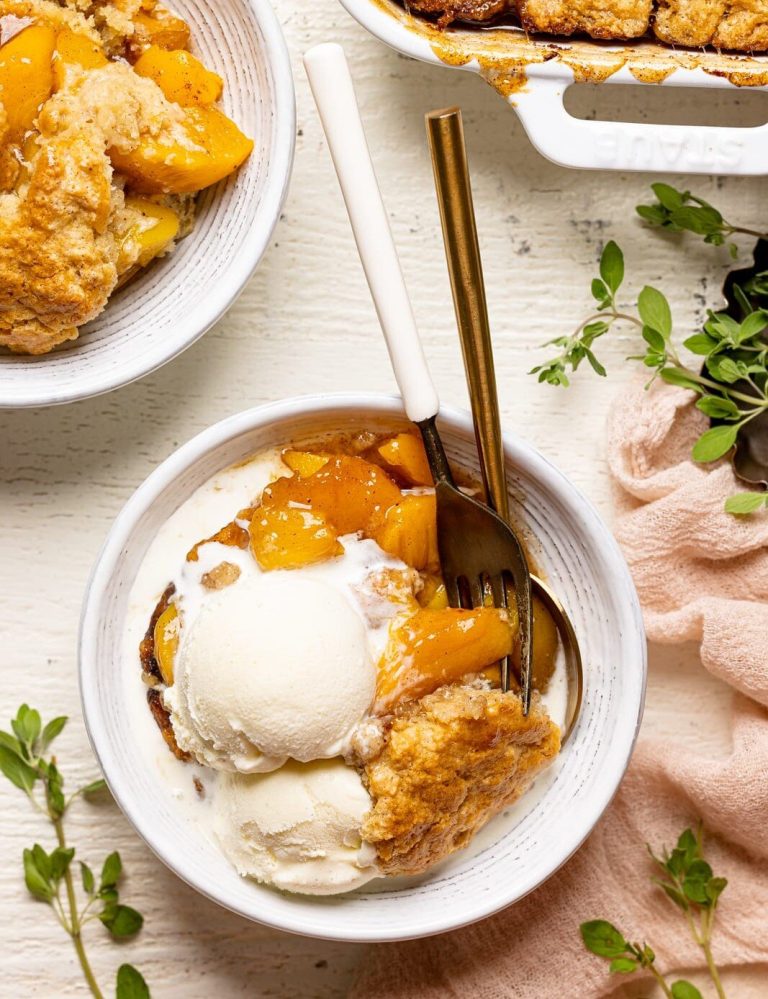 Peach Cobbler Recipe: A Timeless Southern Classic for Every Dessert Lover