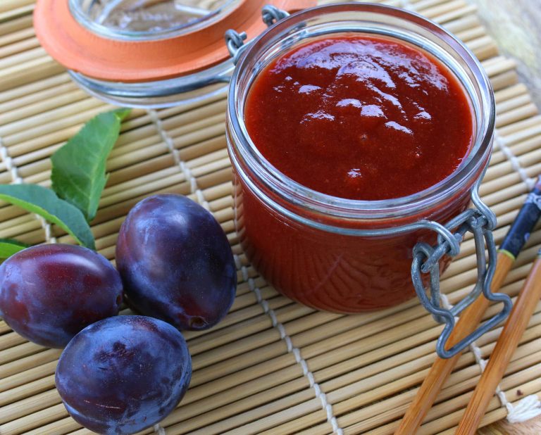 Plum Sauce: History, Uses, Health Benefits, and a Homemade Recipe Guide