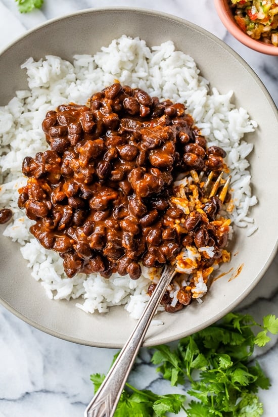 Baked Beans Recipe: Quick, Affordable, and Delicious Side Dish for Any Occasion