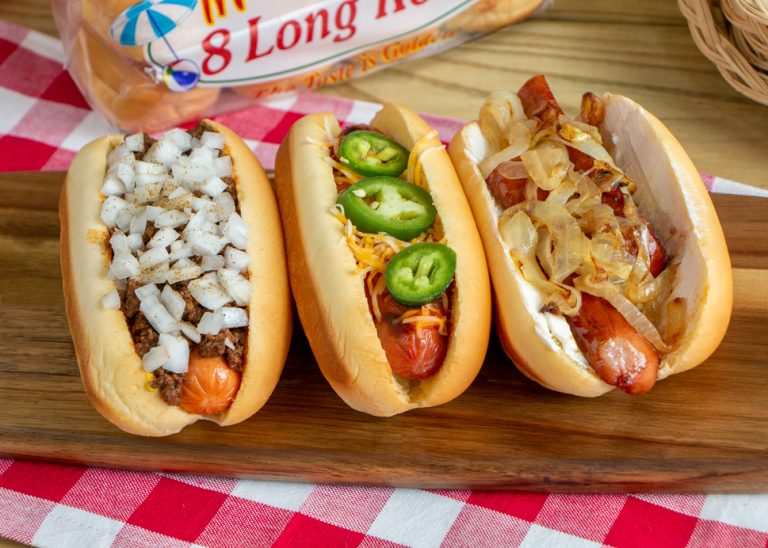 Michigan Hot Dog: History, Recipe, and Delicious Variations