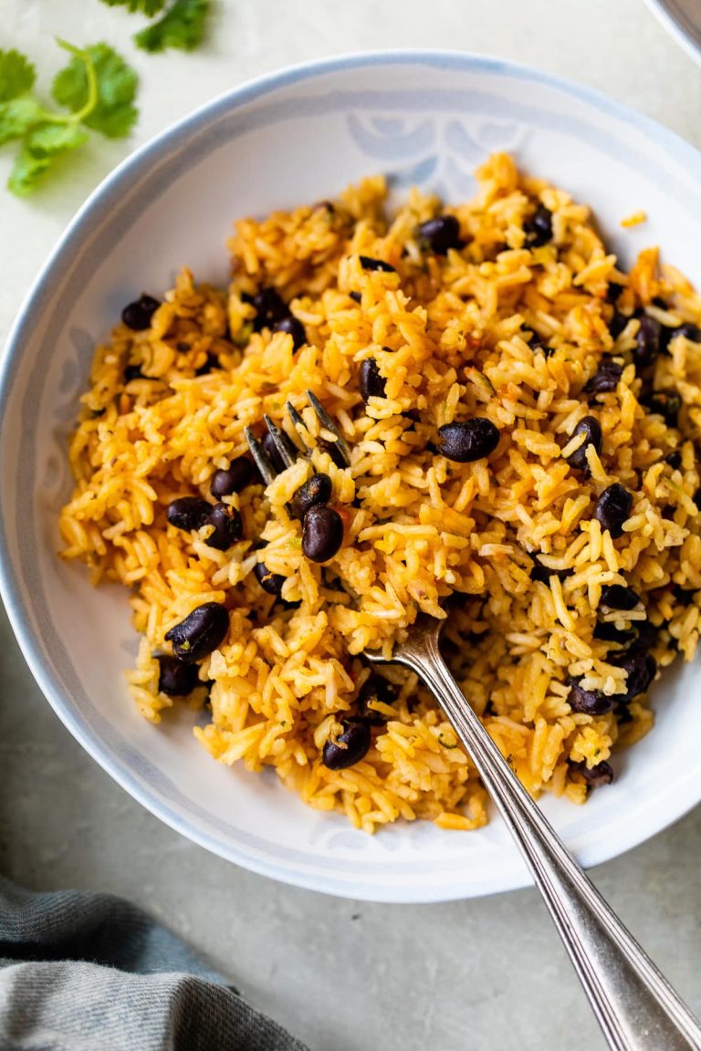 Black Beans And Rice: Origins, Nutritional Benefits, and Delicious Recipes