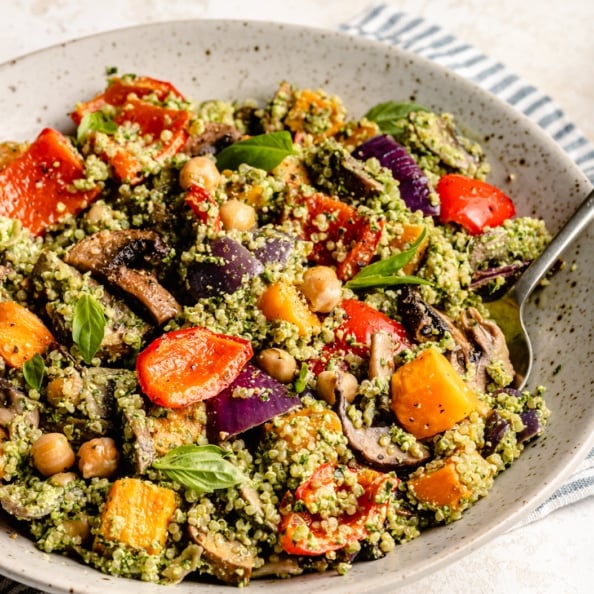 Quinoa Couscous and Farro Salad with Summer Vegetables: Recipe, Tips, and Nutritional Benefits