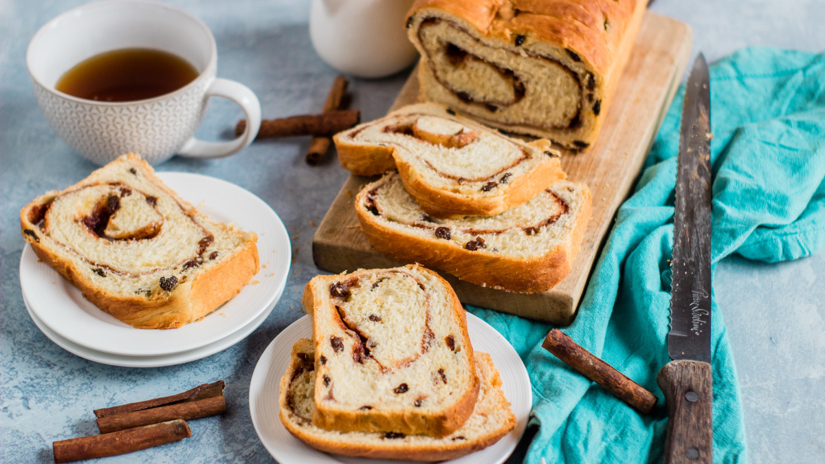 Cinnamon Raisin Bread