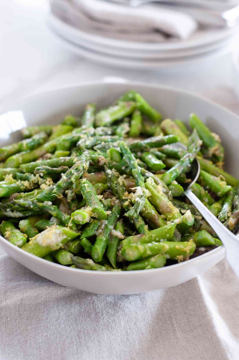 Steamed Asparagus: A Quick, Healthy, and Delicious Side Dish Recipe