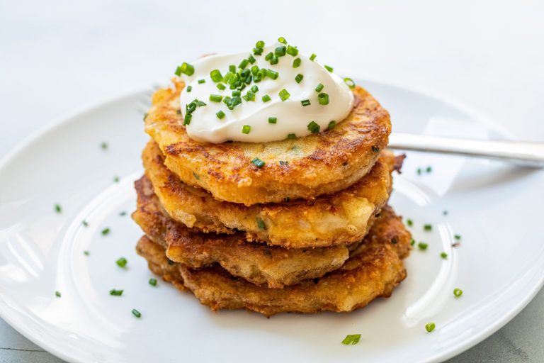 Old Fashioned Potato Cakes: History, Recipe, and Delicious Serving Ideas