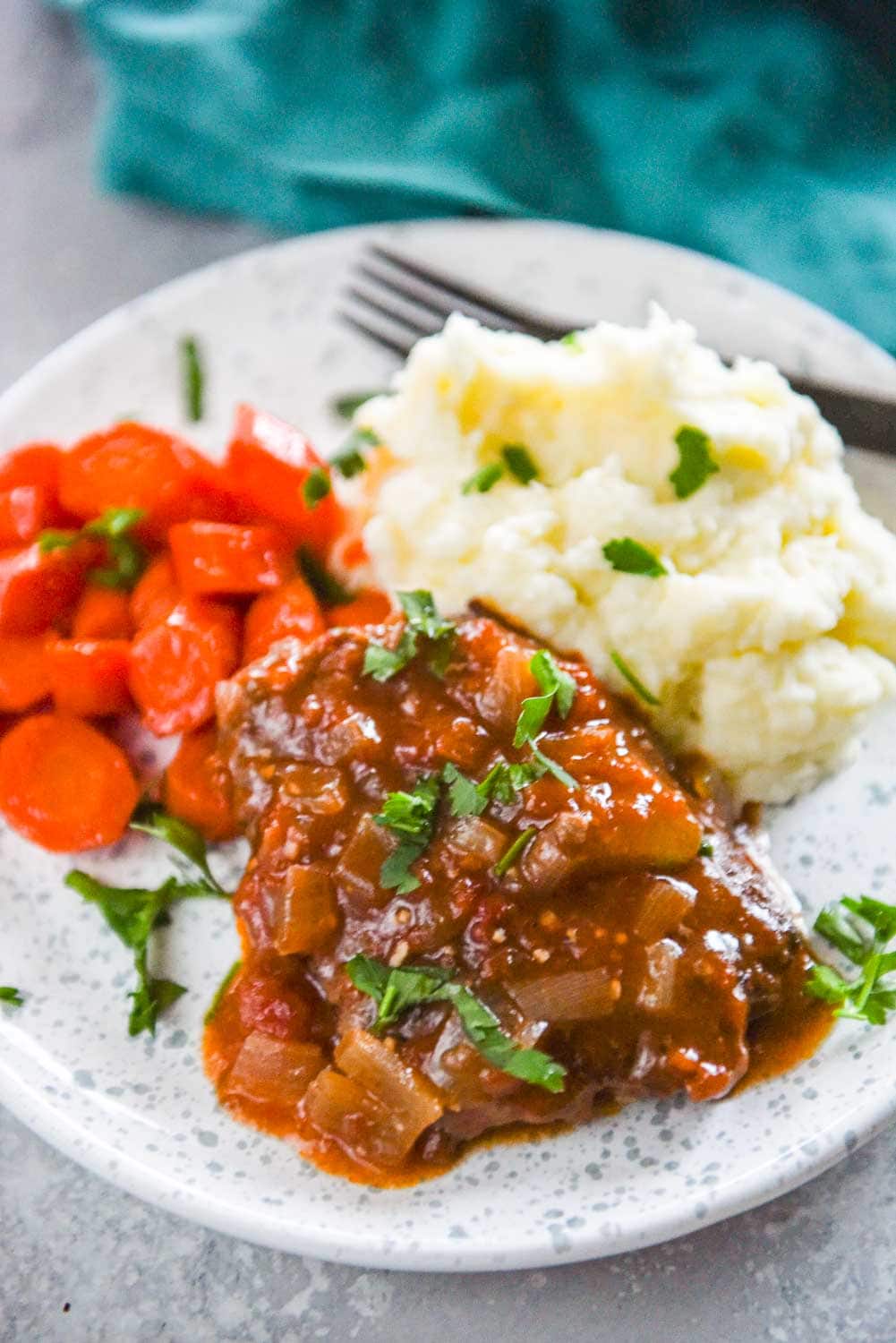 Swiss Steak Recipe: Tender, Flavorful, and Nutrient-Rich