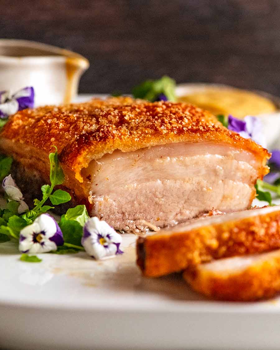 Roasted Pork Belly: Crispy Skin, Cooking Techniques, and Perfect Serving Tips