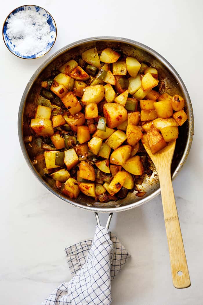Smothered Potatoes Recipe: A Southern Comfort Classic with Delicious Variations