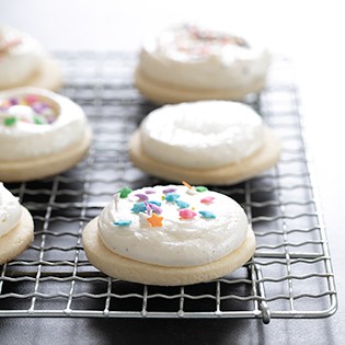 Soft Frosted Sugar Cookies: Recipe, Tips, and Decoration Ideas