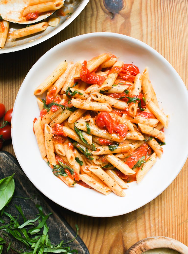 Cherry Tomato Sauce With Penne: Easy Recipe, Tips, and Serving Suggestions