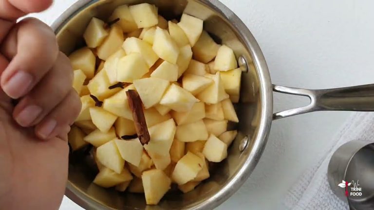 Stewed Apples: Delicious Recipes, Health Benefits, and Serving Ideas