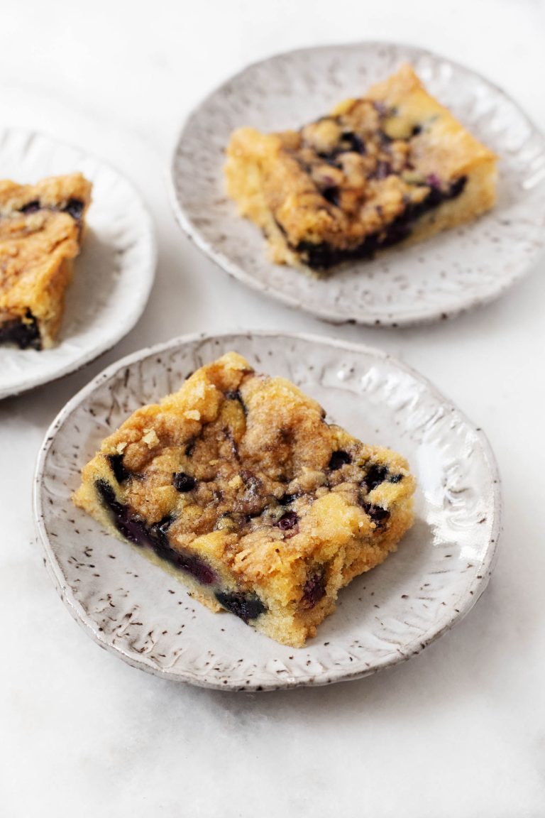 Blueberry Buckle Recipe: Traditional, Vegan, and Gluten-Free Variations
