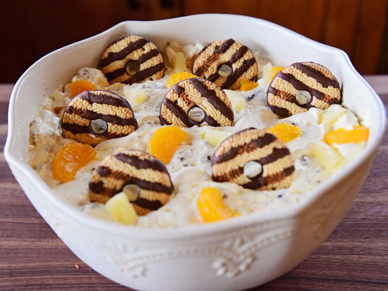 Cookie Salad: A Midwest Dessert Favorite