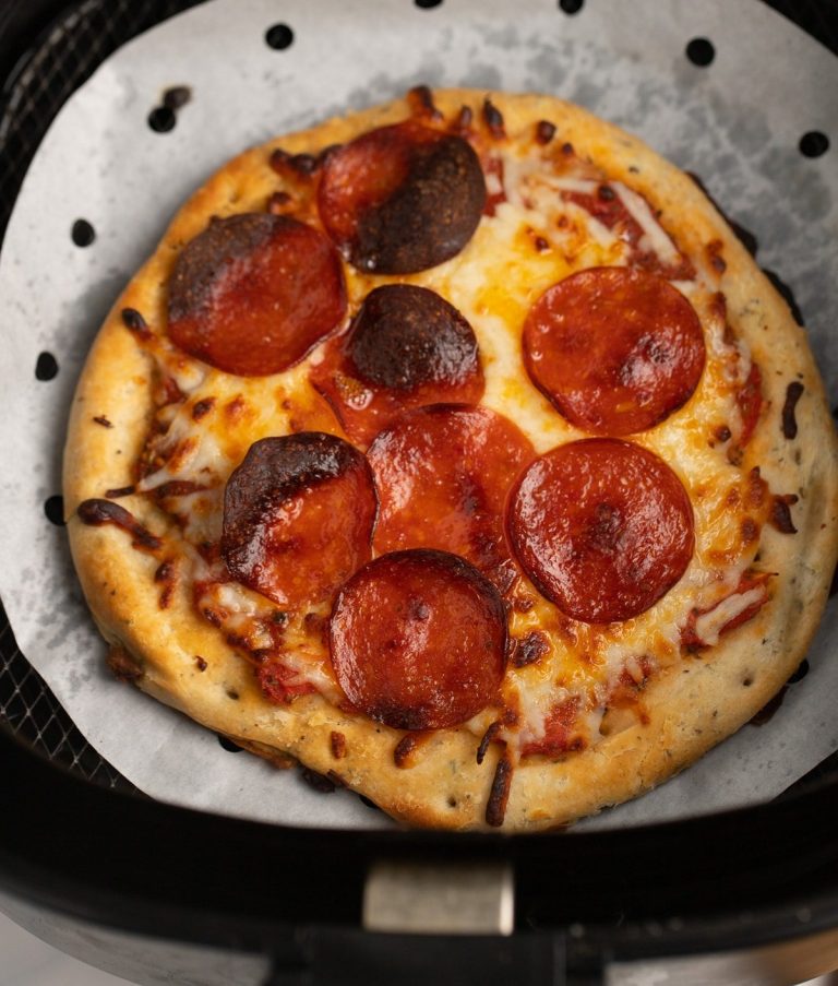 Air Fryer Pizza: Quick, Crispy, and Delicious Homemade Pizzas Made Easy