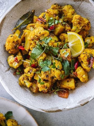 Veganndian Curry With Cauliflower And Lentils: A Flavorful Plant-Based Delight