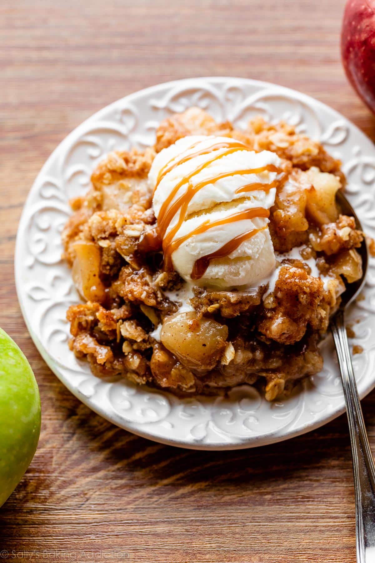 Apple Cobbler Recipe: Classic Dessert with Vegan, Gluten-Free, and Seasonal Variations