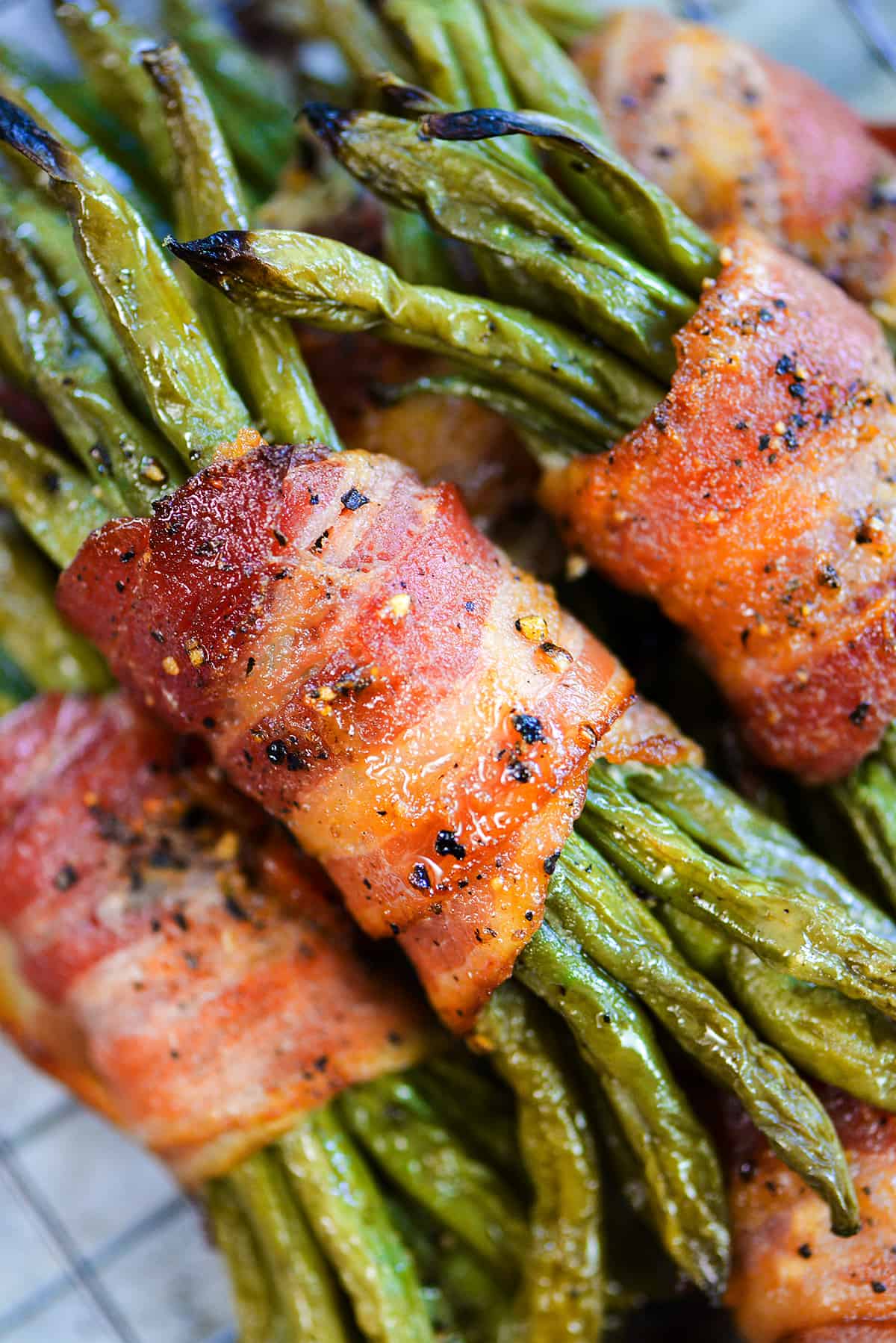 Bacon Wrapped Green Beans: A Delicious and Nutritious Appetizer Recipe