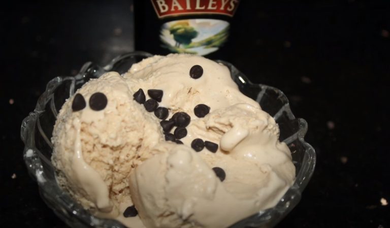Baileys Ice Cream Sundae: Recipes, Tips, and Variations