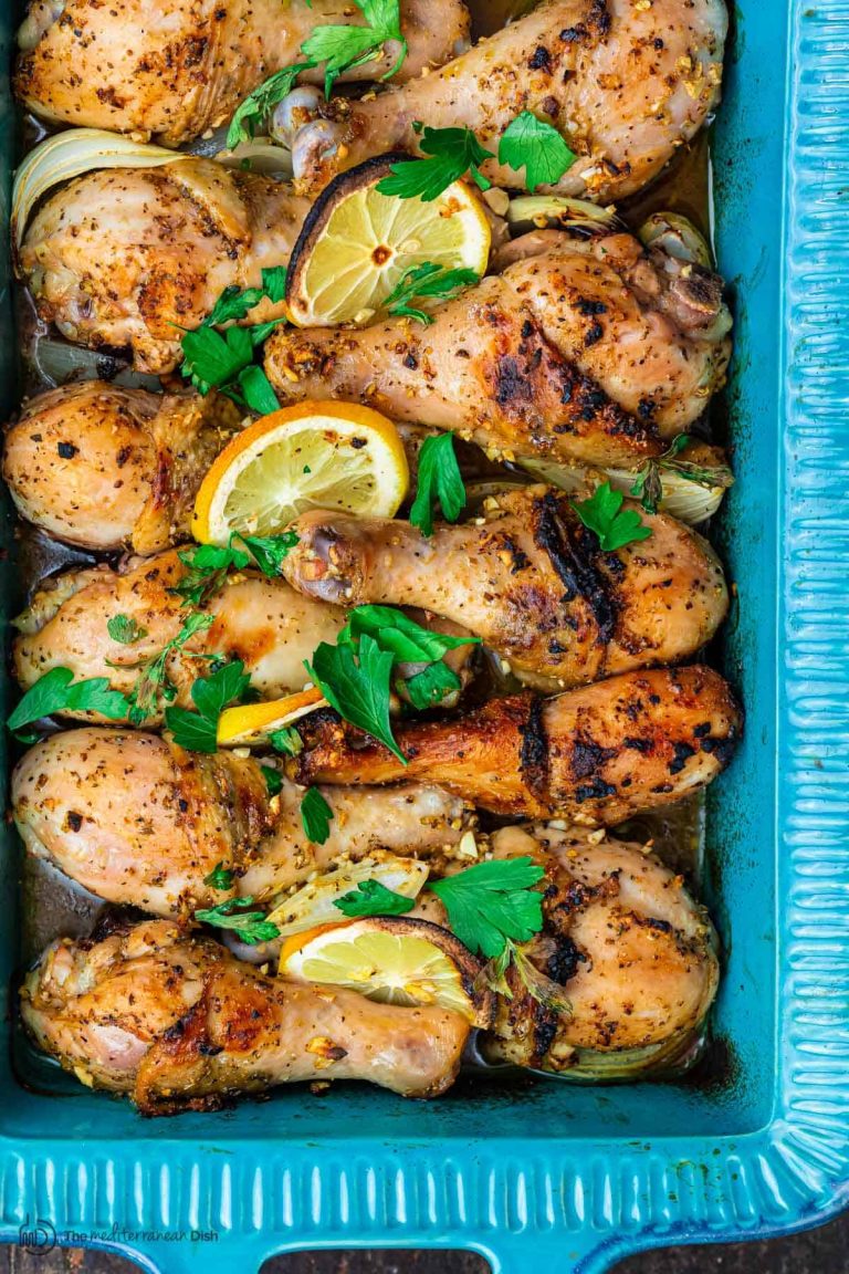Lemon Garlic Chicken: Recipe, Health Benefits, and Cooking Tips for Flavorful Meals