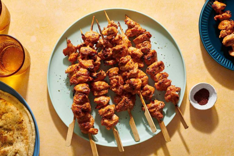 Turkish Chicken Kebabs: Authentic Recipes, Ingredients, and Serving Suggestions