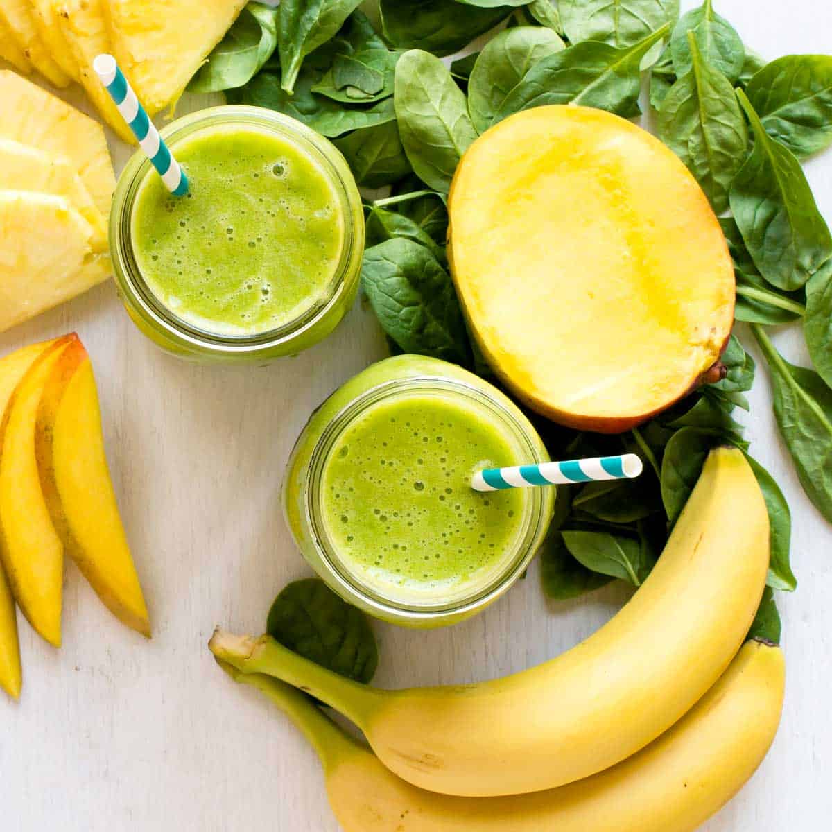 Pineapple And Banana Smoothie: Benefits, Recipe Tips, and Presentation Ideas