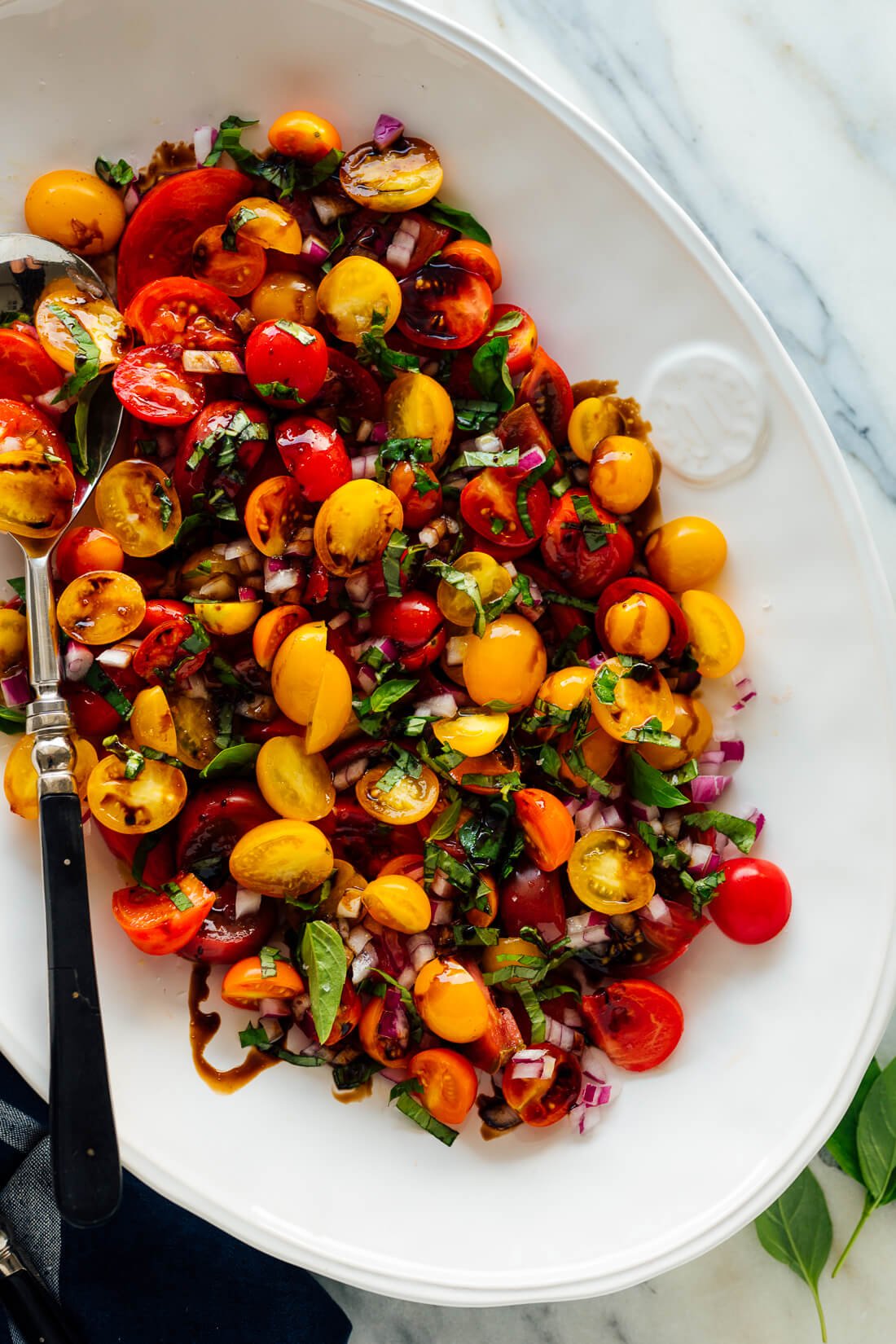 Cherry Tomato Salad Recipe: Easy, Healthy, and Delicious Summer Dish