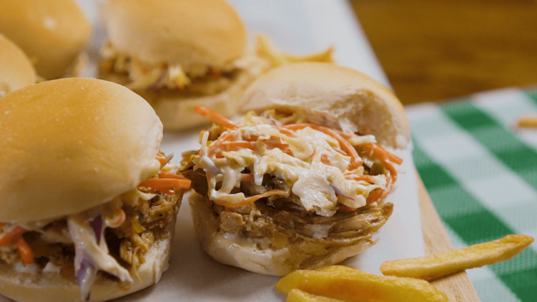 Shredded Chicken Sandwiches: Recipes, Tips, and Health Benefits
