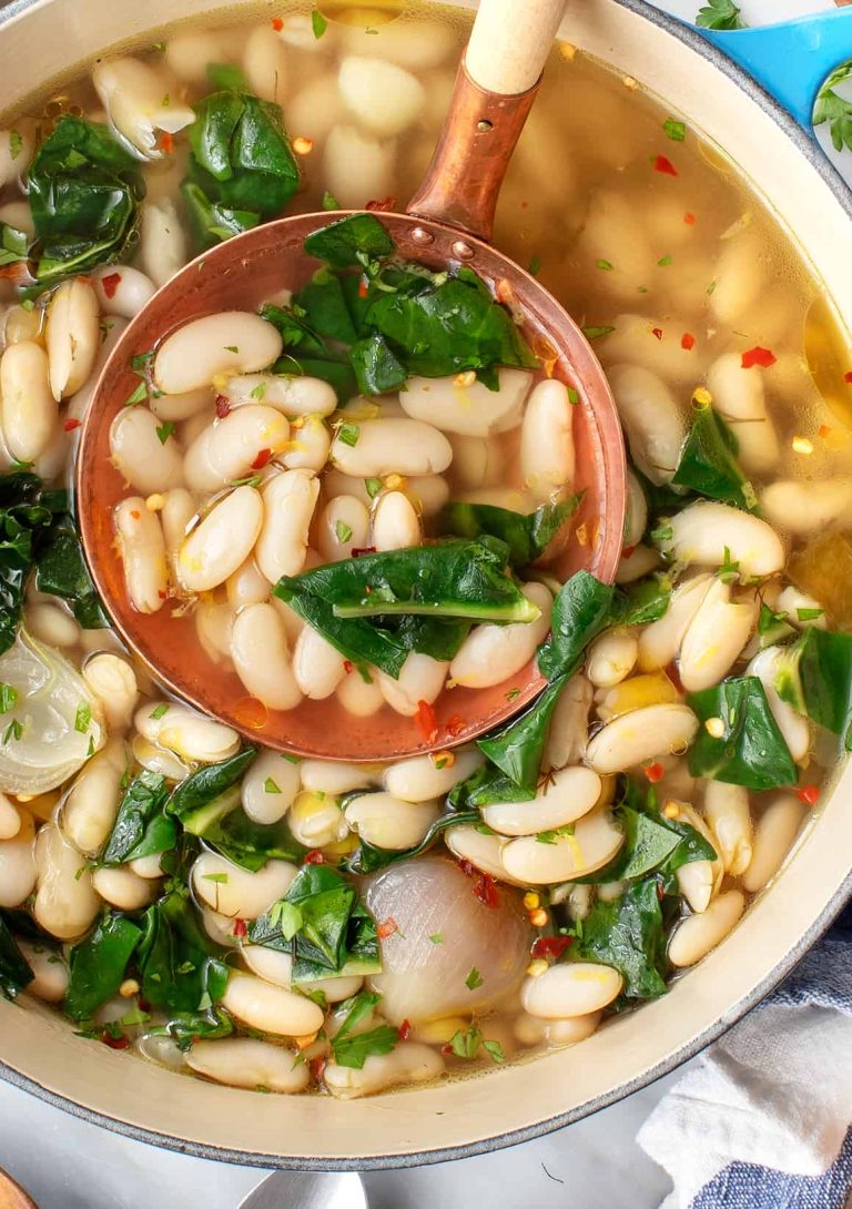 Tuscan Chard and Cannellini Bean Soup: A Simple, Fresh Recipe Guide