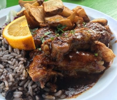 Cha Cha Chicken: Caribbean Flavors and Affordable Dining in Santa Monica