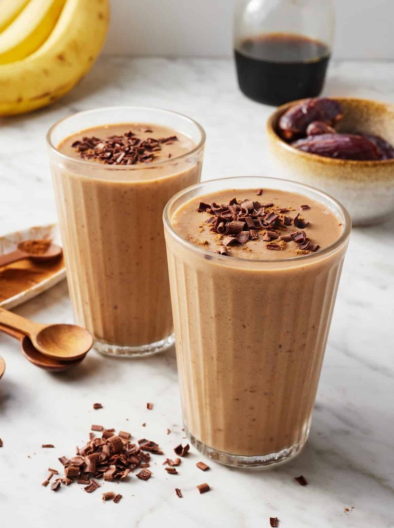 Chocolate Smoothie Recipes: Delicious and Nutritious Blends You’ll Love