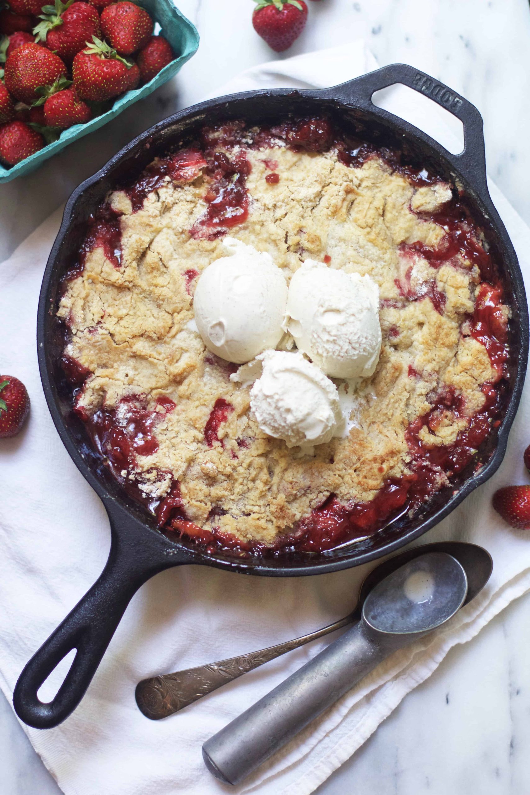 Rhubarb And Strawberry Dump Cake