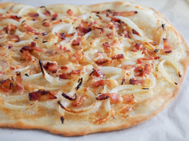 Flammkuchen Tarte Flambee: Origins, Recipes, and Healthy Alternatives