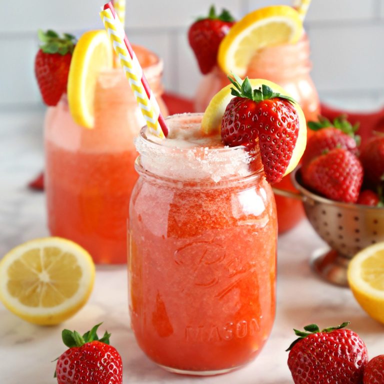 Strawberry Lemonade Recipe: Refreshing Summer Drink with Variations and Health Benefits