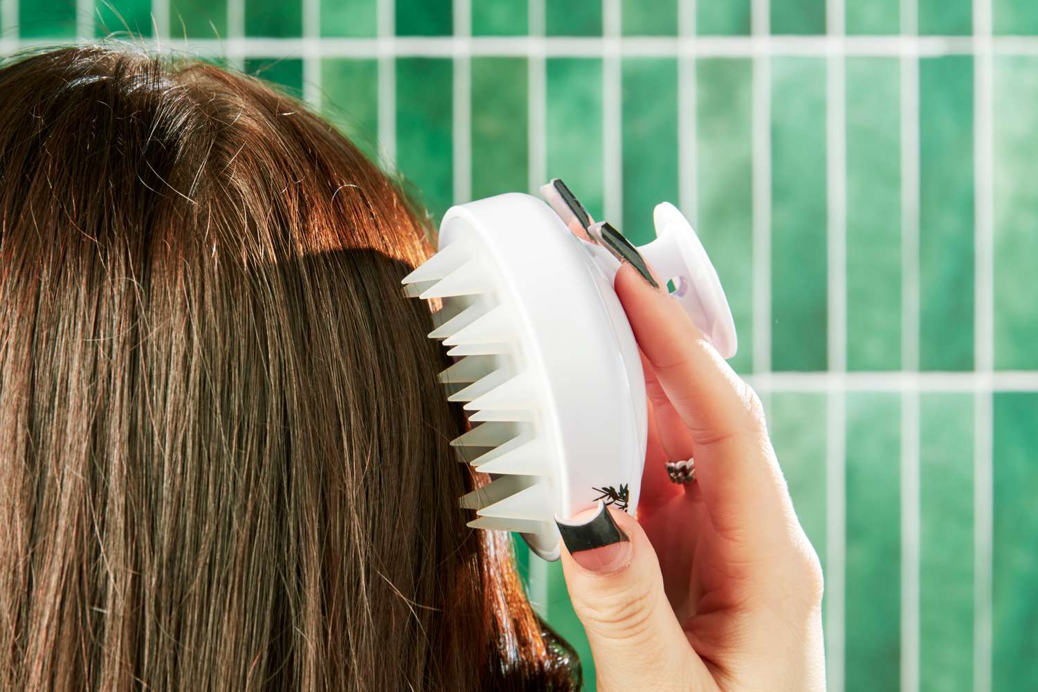 9 Best Products for Hair Growth: Essential Oils, Laser Devices, and Scalp Massagers