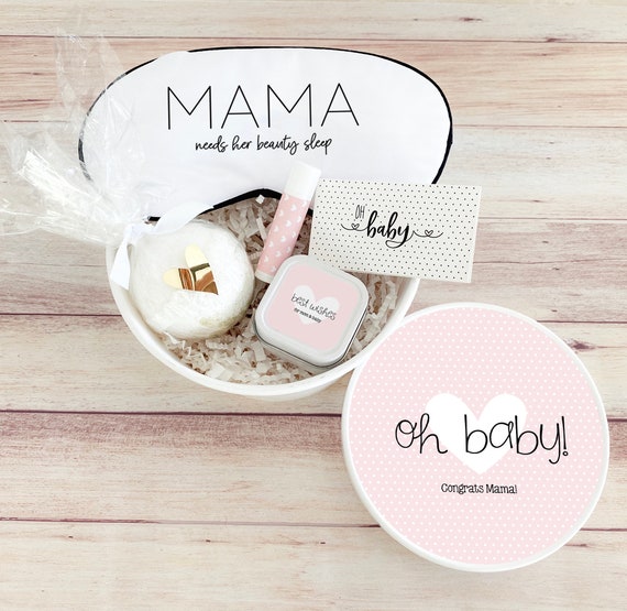 9 Best Pregnancy Gifts: Thoughtful Ideas for Expecting Moms