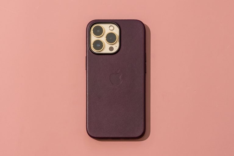 9 Best iPhone 13 Pro Cases: Top Choices for Style, Protection, and Sustainability