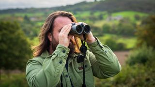 9 Best Binoculars to Watch Birds: Expert Picks for 2024
