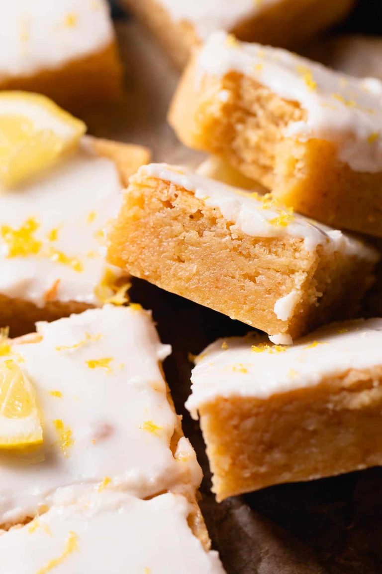 Zesty Lemon Brownies Recipe: A Chewy, Tangy Twist on Classic Dessert