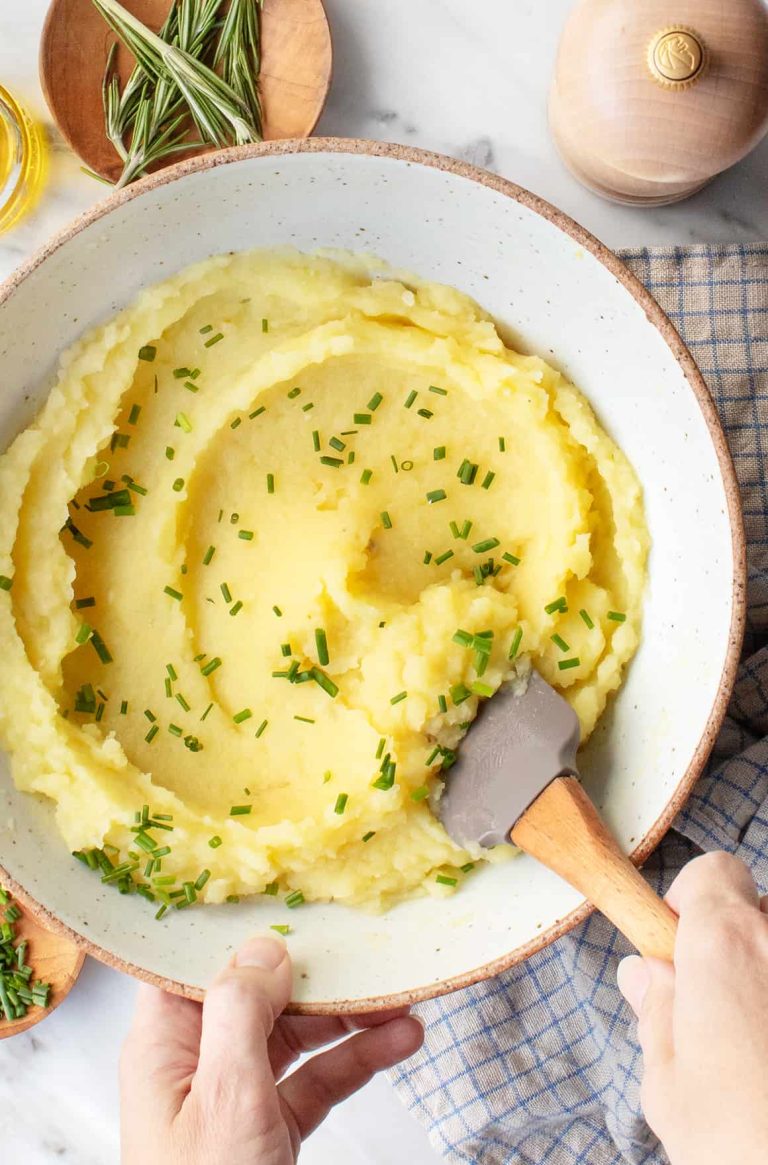 Garlic Mashed Potatoes Recipe: Perfect Pairings and Flavor Tips