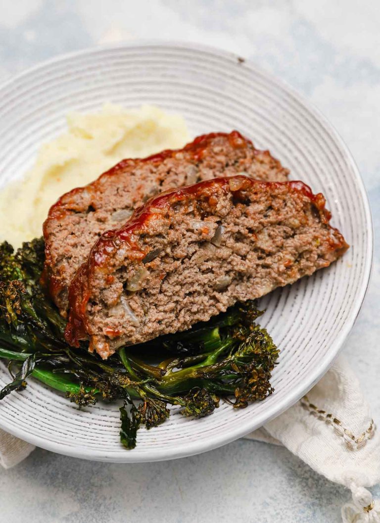Grandma’s Meatloaf With Oats: A Classic Recipe for Perfect Texture and Flavor