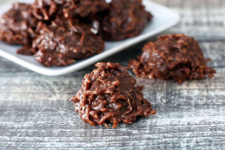 Oatmeal Chocolate Coconut Macaroons Recipe with Baking Tips and Storage Guide