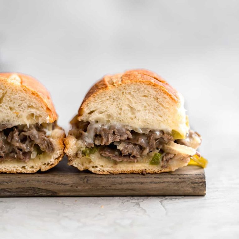 Philly Steak Sandwich: History, Best Spots, and Authentic Recipes