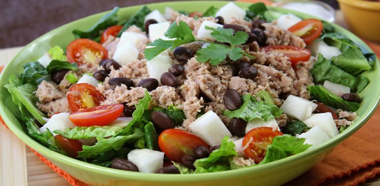 Tex Mex Tuna Salad: A Nutritious and Flavorful Low-Calorie Meal Option