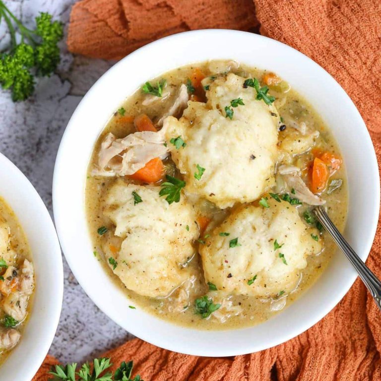 Southern Style Chicken And Dumplings: Classic Recipe, Variations, and Sides to Try