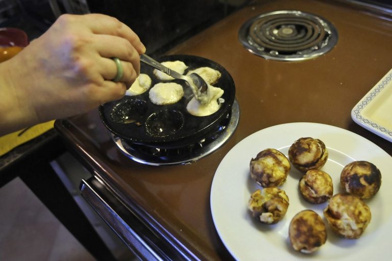 Aebleskiver: Danish Delights, Recipe Guide, and Global Variations Explained