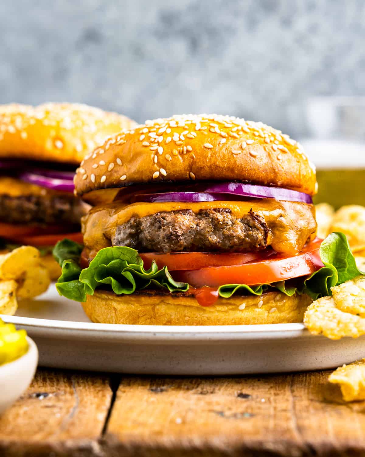 Basic Burger: Tips, Cooking Methods, and Serving Suggestions