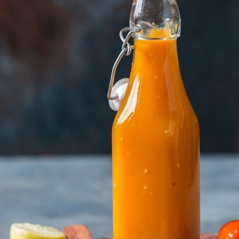Sweet And Kickin Mango Habanero Hot Sauce: Perfect Blend of Sweetness and Heat